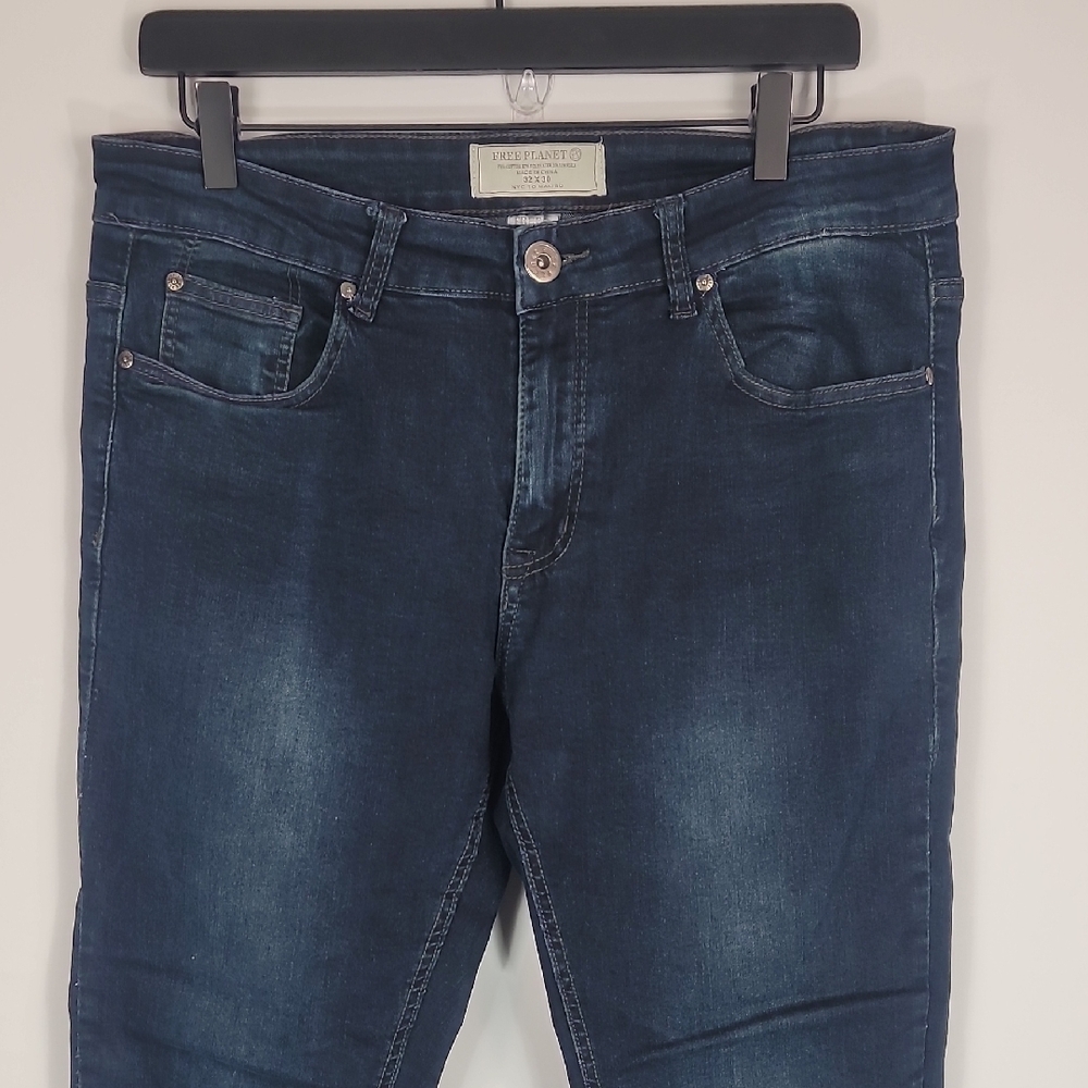 Free Planet Men's Straight Leg Dark Wash Blue Jeans